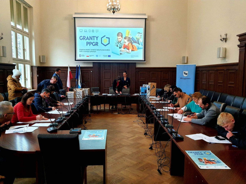 Rozdanie sprzętu w ramach projektu